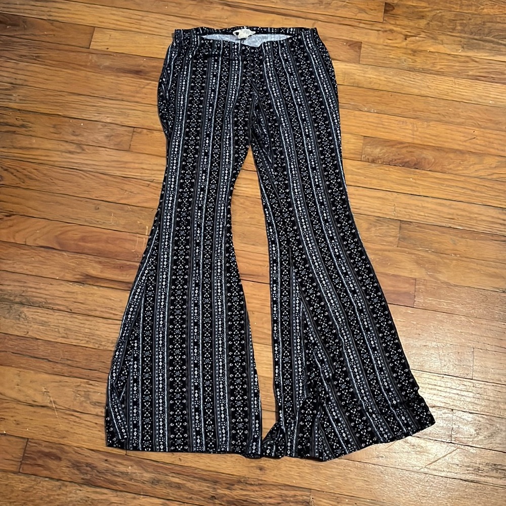 Flared leggings
